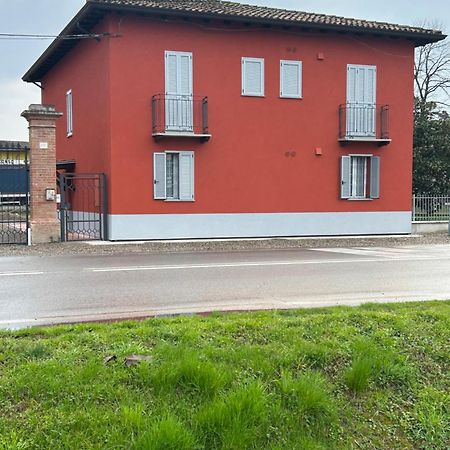 Vrenozi Home Piacenza Exterior foto